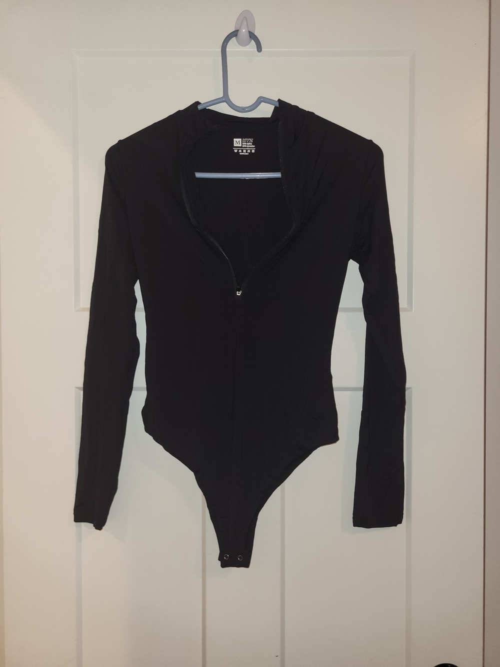 HYZ Black Long Sleeve Stretch Bodysuit